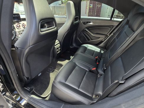 Used 2019 Mercedes-Benz CLA 250 image 13