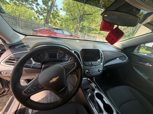 Used 2024 Chevrolet Malibu LT w/ Redline Edition FWD image 12