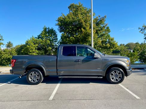 Used 2016 Ford F150 XLT w/ Equipment Group 302A Luxury image 12