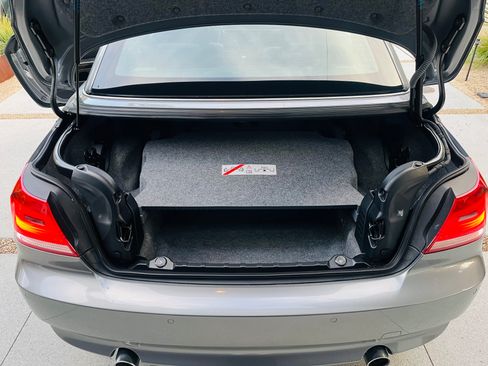 Used 2008 BMW 335i Convertible image 24