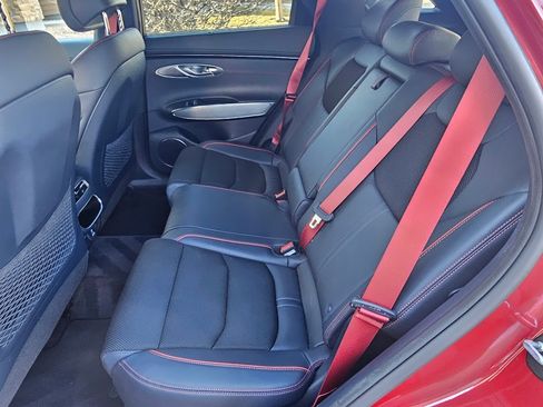 Used 2022 Genesis GV70 2.5T w/ Sport Prestige Package image 10