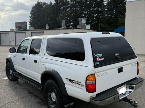Used 2003 Toyota Tacoma PreRunner image 4
