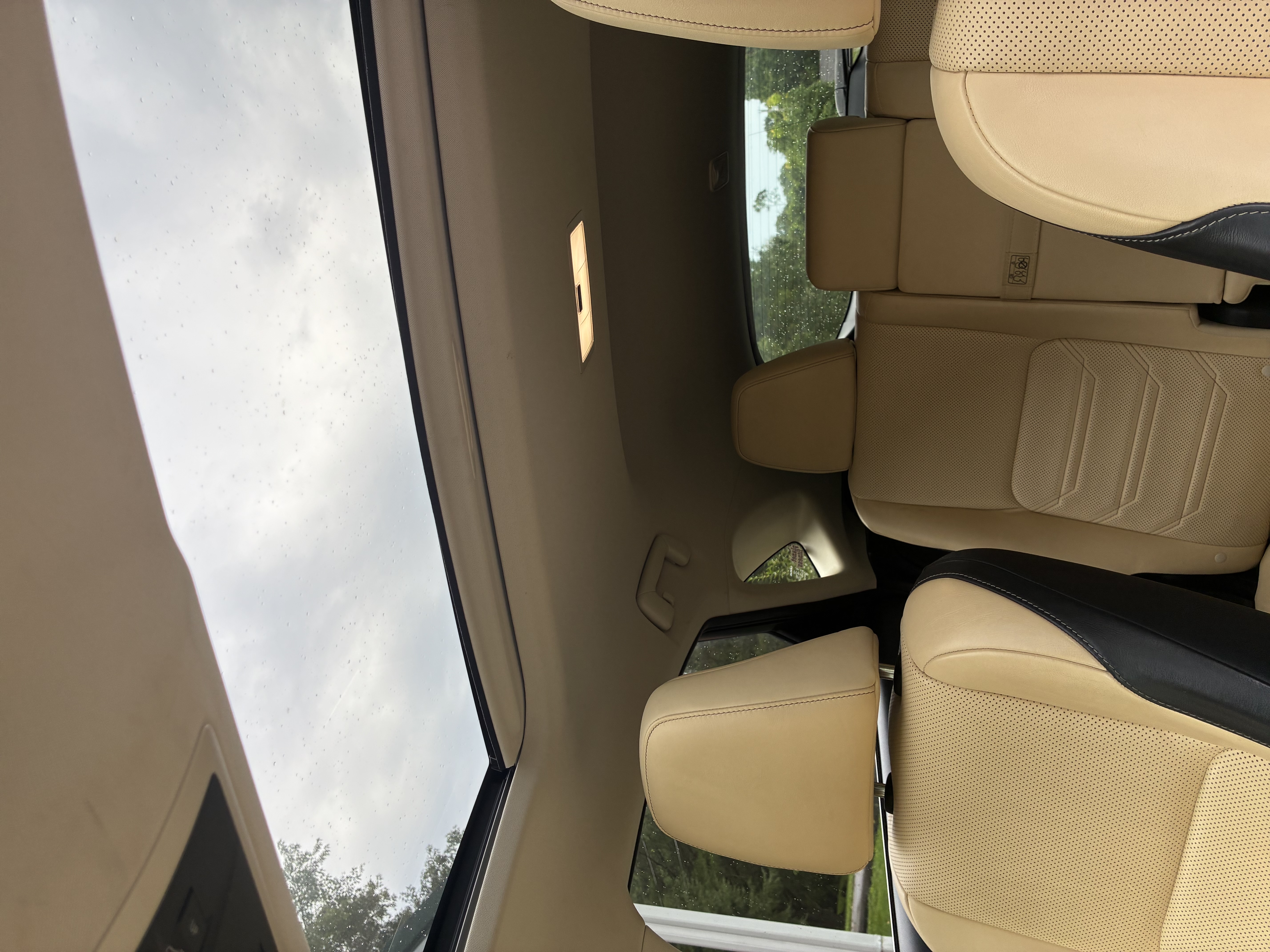 Used 2015 Lexus NX 200t FWD w/ Luxury Package image 5