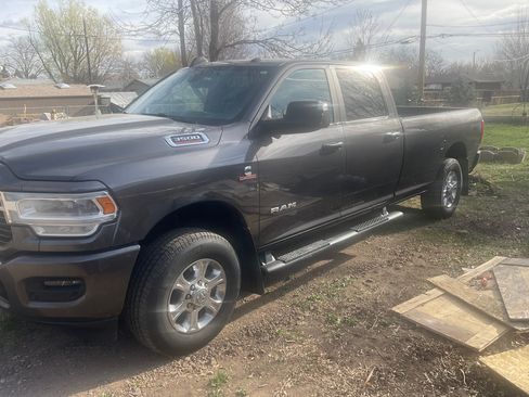 Used 2019 RAM 3500 Big Horn w/ Towing Technology Group image 4