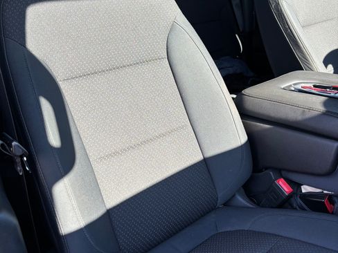 Used 2019 Chevrolet Silverado 1500 Custom Trail Boss w/ Custom Convenience Package image 11