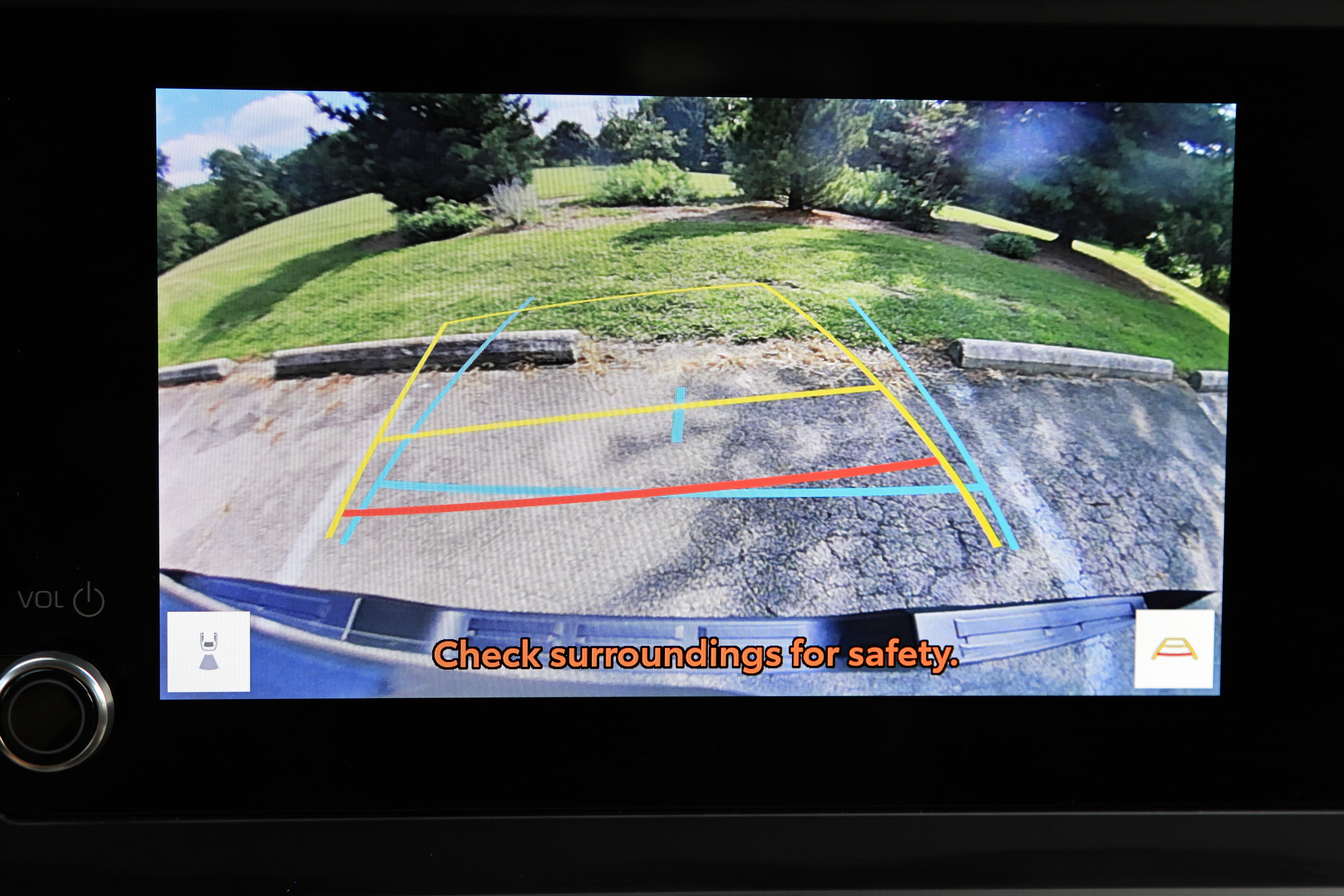 Used 2024 Toyota Tacoma SR AWD/4WD image 18