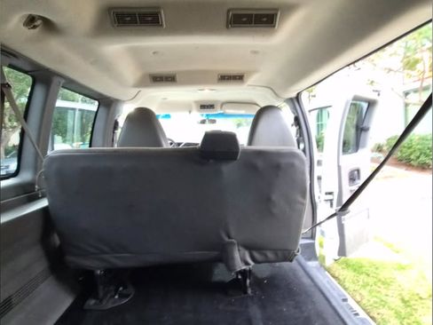Used 2013 Chevrolet Express 3500 LT w/ LT Preferred Equipment Group image 14