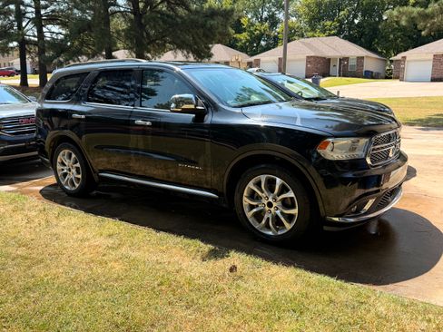 Used 2016 Dodge Durango Citadel w/ Technology Group RWD image 4