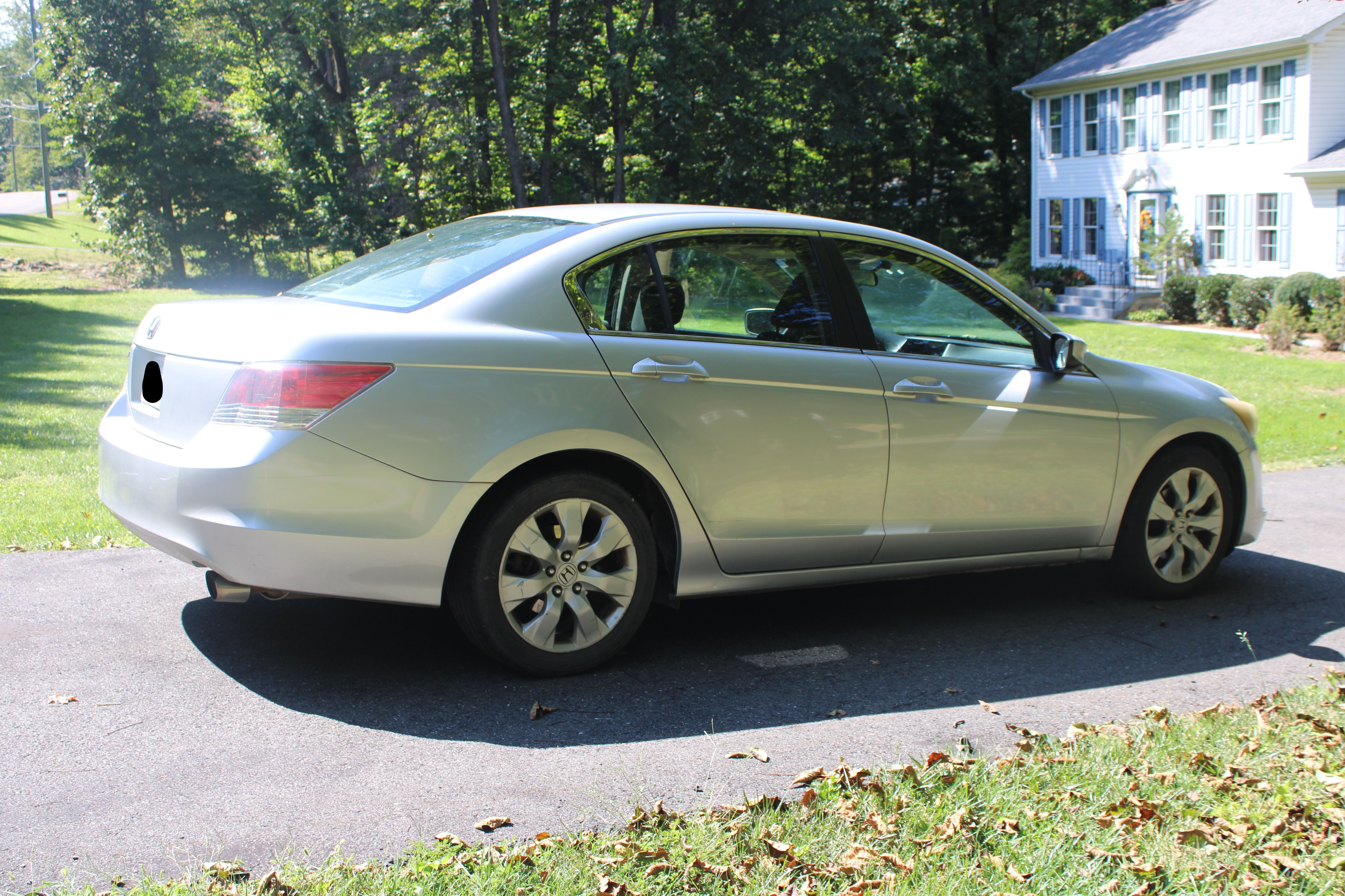Used 2009 Honda Accord EX image 2