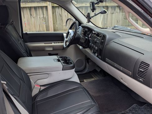 Used 2009 Chevrolet Silverado 1500 LT w/ Power Pack Plus image 13