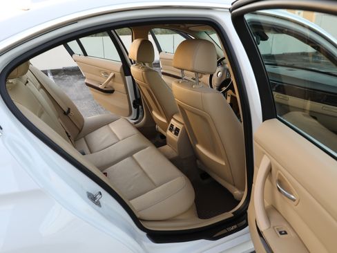 Used 2011 BMW 335d Sedan image 20