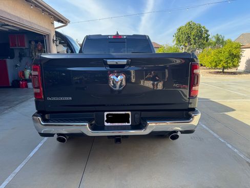Used 2021 RAM 1500 Laramie RWD image 8