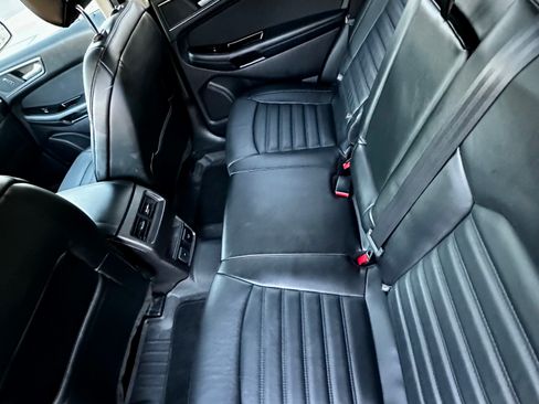 Used 2017 Ford Edge SEL AWD/4WD image 14