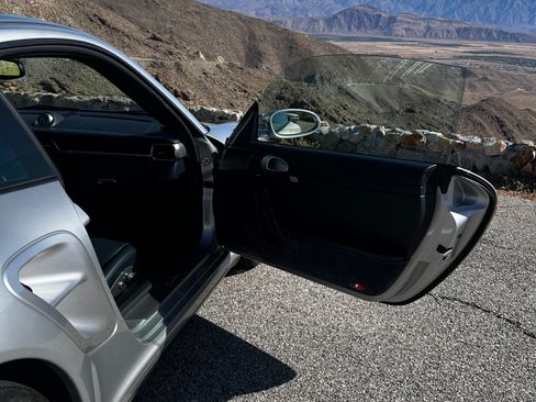 Used 2007 Porsche 911 Turbo image 12