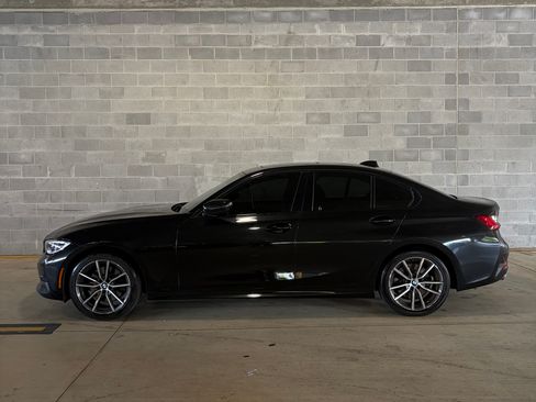 Used 2021 BMW 330i Sedan w/ Convenience Package RWD image 2