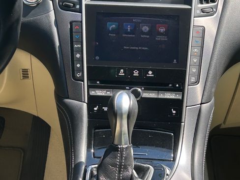 Used 2015 INFINITI Q50 Premium w/ All Weather Package RWD image 6