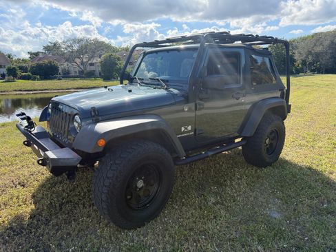 Used 2008 Jeep Wrangler X image 5