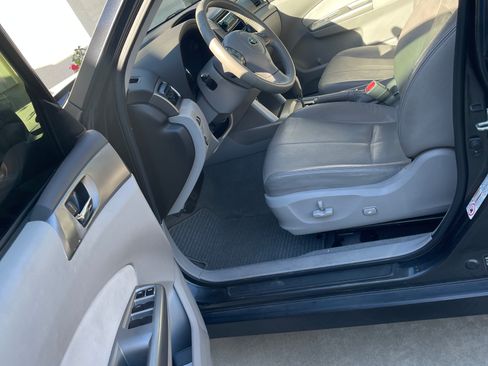 Used 2009 Subaru Forester 2.5X Limited image 18