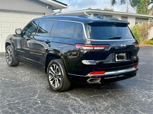 Used 2022 Jeep Grand Cherokee L Overland w/ Luxury Tech Group IV image 6