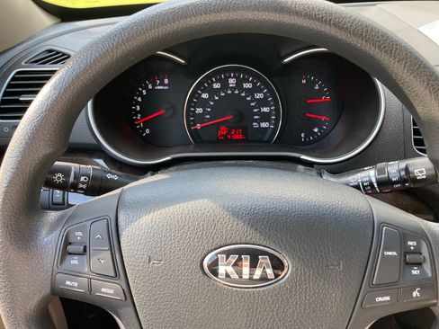 Used 2015 Kia Sorento LX FWD image 14