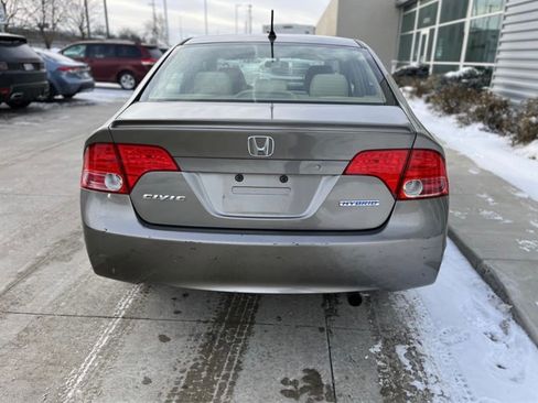 Used 2006 Honda Civic Hybrid Sedan image 8