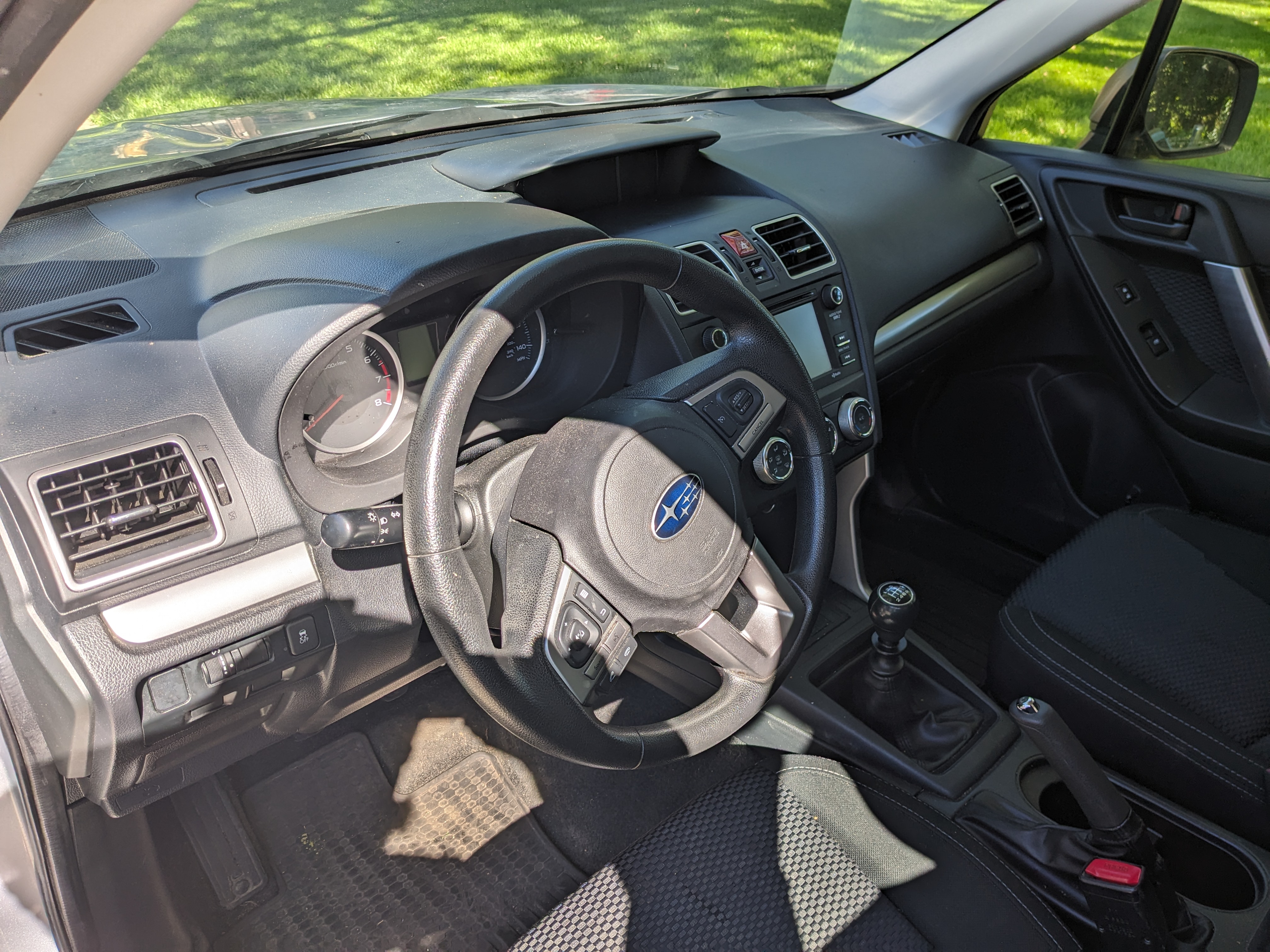 Used 2017 Subaru Forester 2.5i AWD/4WD image 18