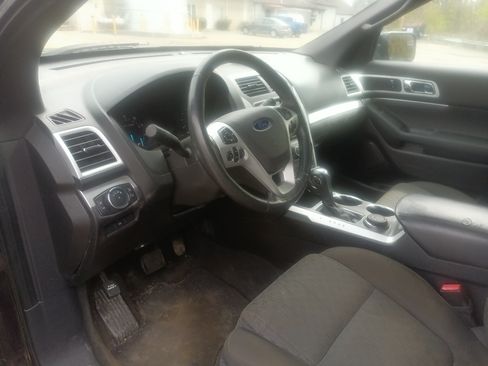 Used 2011 Ford Explorer XLT w/ Class III Trailer Tow Pkg AWD/4WD image 30