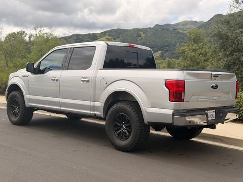 Used 2018 Ford F150 Lariat image 9