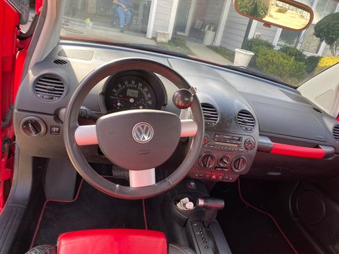 Used 2003 Volkswagen Beetle GLS image 5