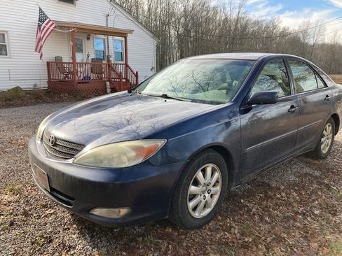 Used 2004 Toyota Camry XLE image 6
