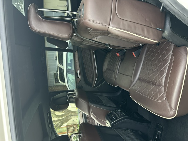 Used 2013 Mercedes-Benz GL 550 4MATIC image 20