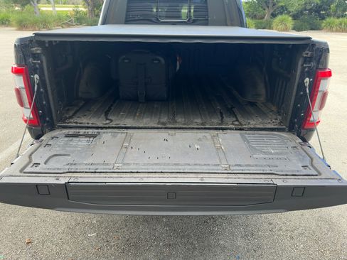 Used 2023 Ford F150 Raptor image 17