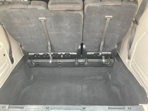 Used 2012 Dodge Grand Caravan SXT image 8