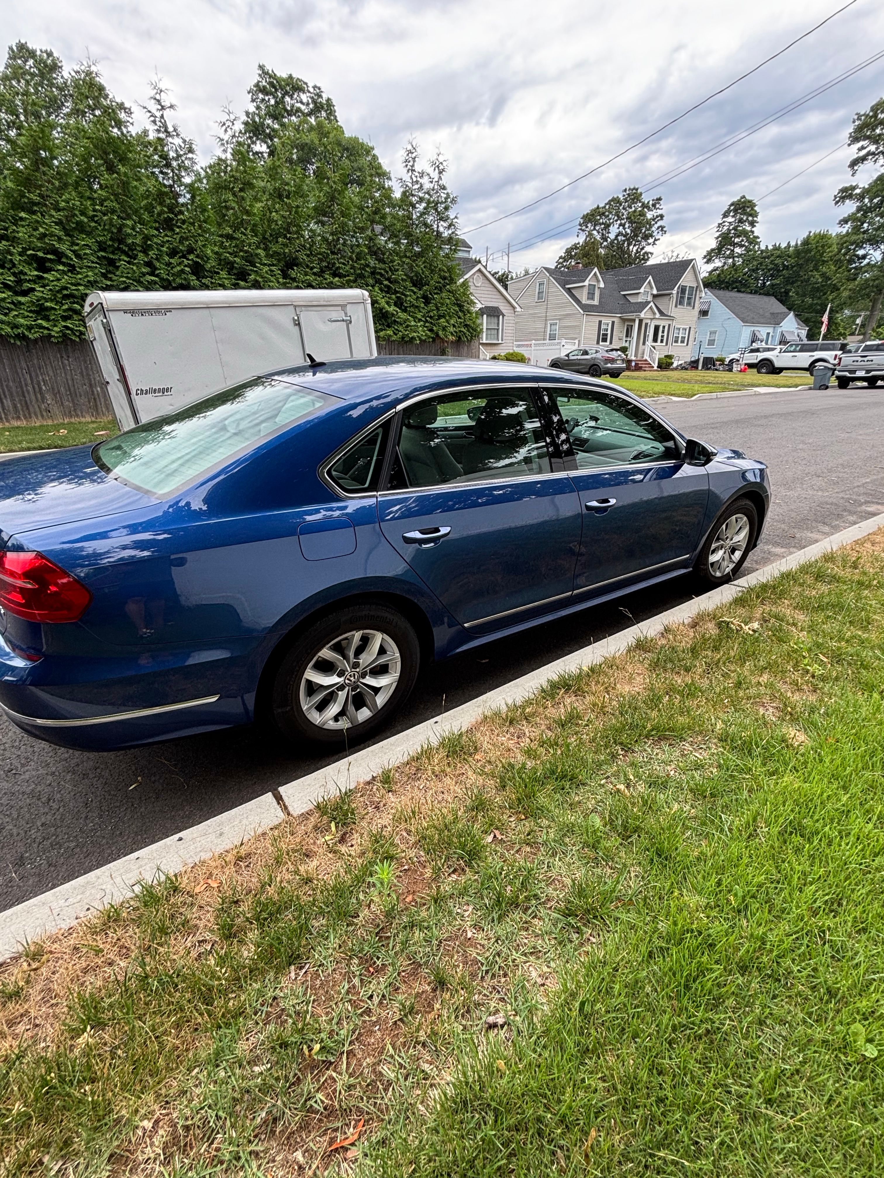 Used 2016 Volkswagen Passat 1.8T S FWD image 5