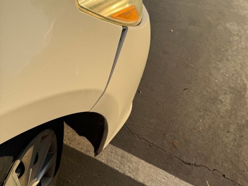 Used 2015 Toyota Camry LE FWD image 13