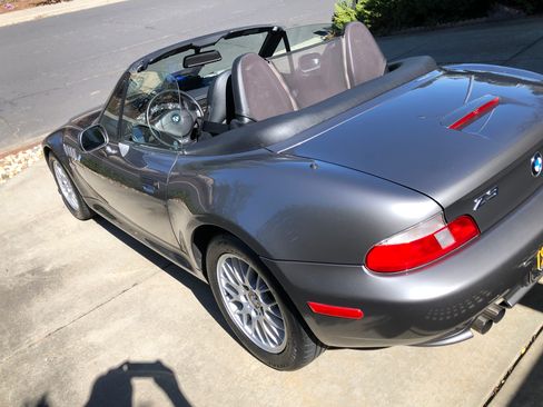 Used 2001 BMW Z3 2.5i RWD image 9