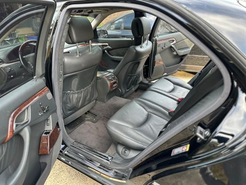 Used 2005 Mercedes-Benz S 600 image 24