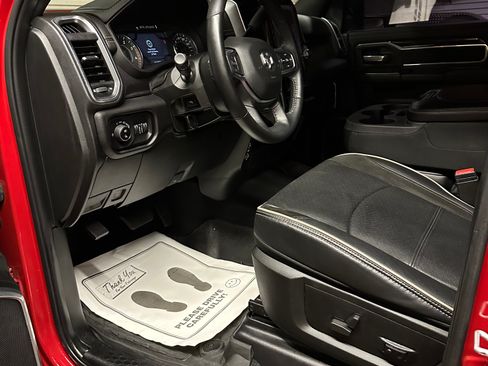 Used 2023 RAM 3500 Laramie AWD/4WD image 18