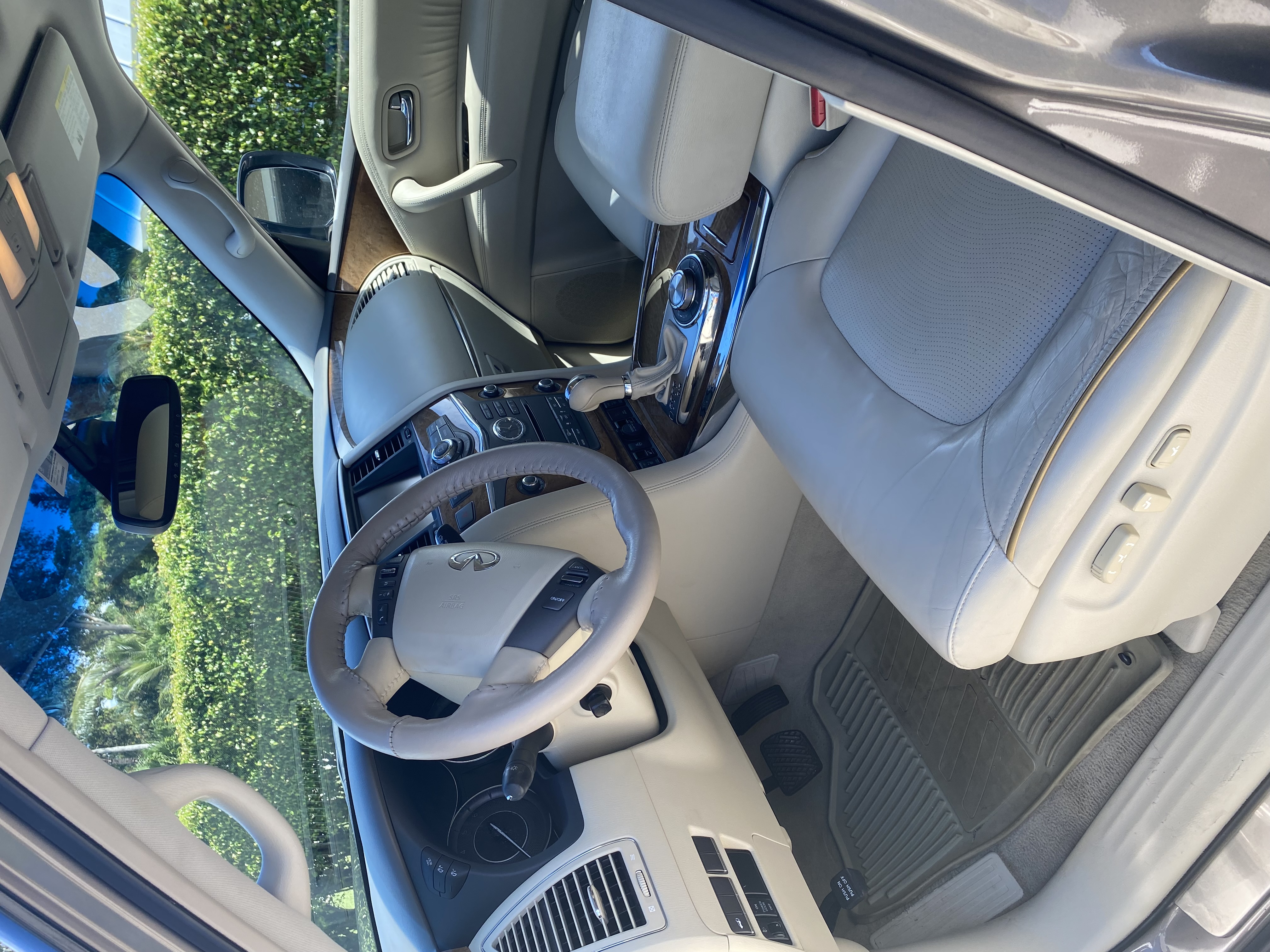 Used 2014 INFINITI QX80 4WD w/ Theater Package image 5