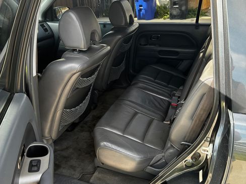 Used 2006 Honda Pilot EX-L image 12
