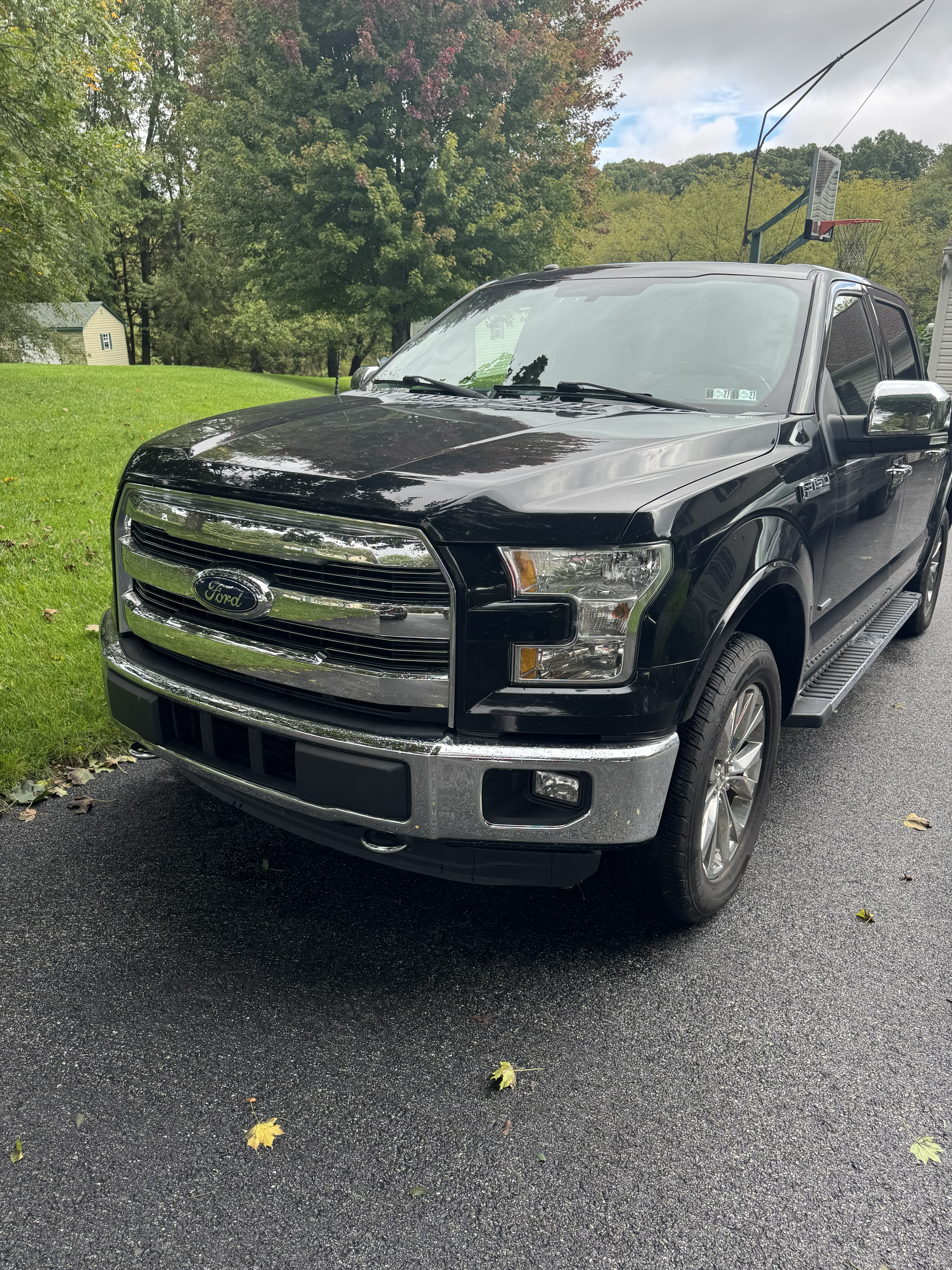 Used 2016 Ford F150 Lariat AWD/4WD image 2