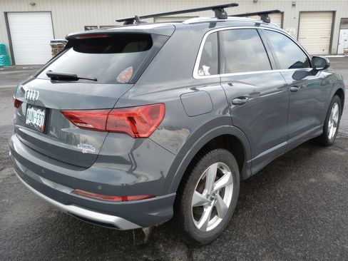 Used 2020 Audi Q3 2.0T Premium Plus w/ Premium Plus Package image 5