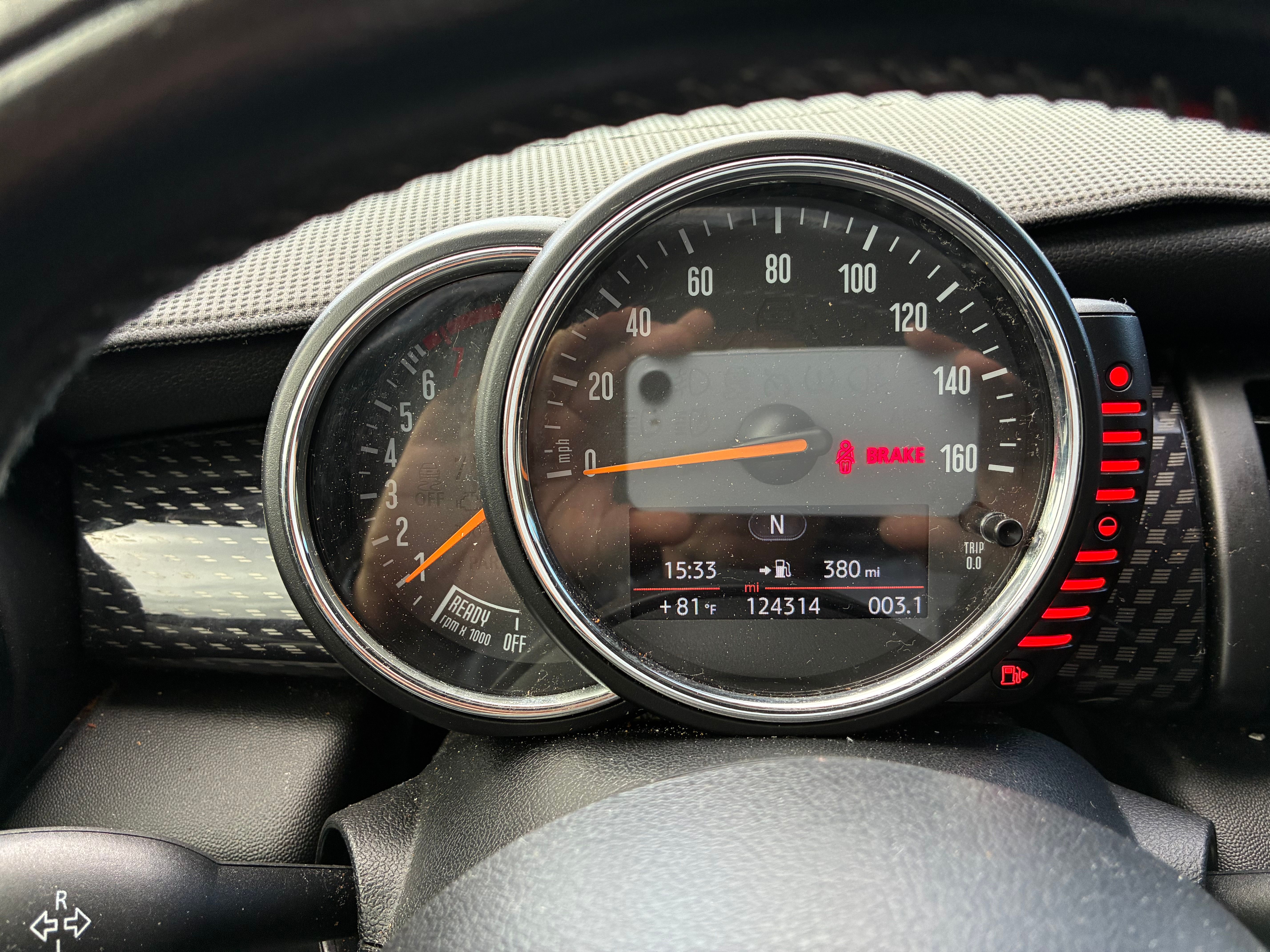 Used 2016 MINI Cooper S w/ Media Package FWD image 9