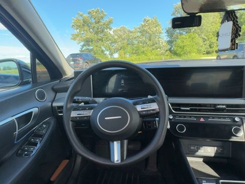 Used 2024 Hyundai Sonata SEL FWD image 22