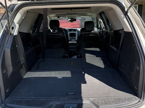 Used 2014 GMC Acadia SLT AWD/4WD image 8