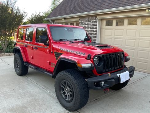Used 2022 Jeep Wrangler Unlimited Rubicon w/ Xtreme Recon 35" Tire Package AWD/4WD image 5