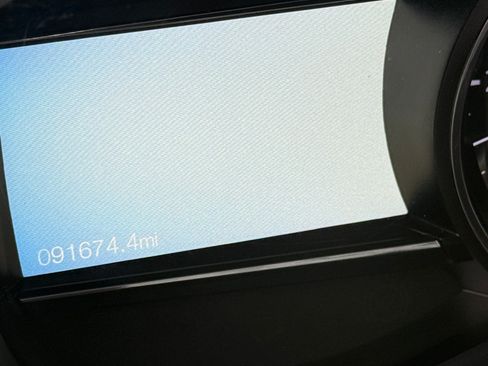 Used 2017 Ford Explorer XLT w/ Equipment Group 202A image 30