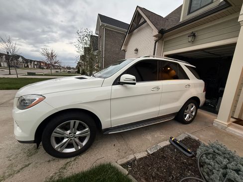 Used 2013 Mercedes-Benz ML 350 2WD image 11