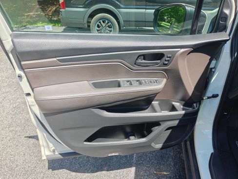 Used 2018 Honda Odyssey EX-L image 15