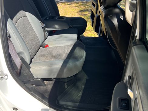 Used 2017 RAM 2500 Big Horn image 13